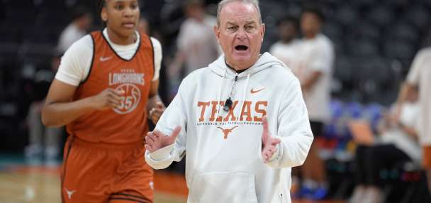 Texas exodus as women's Final Four team sees key players hit transfer portal