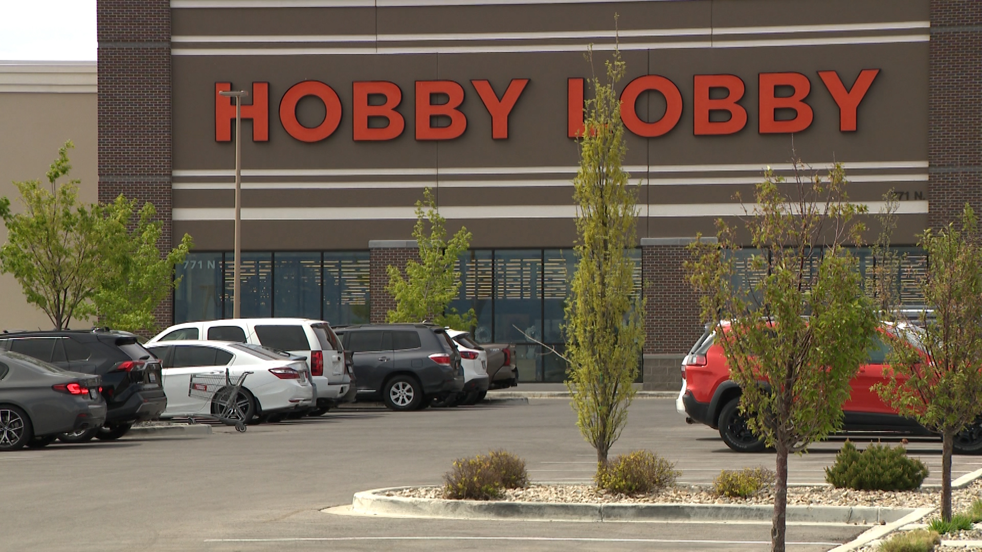 A woman in Utah County who tried to donate to someone's cause quickly found herself the victim of a scam, police said Friday.