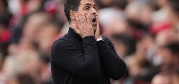 Arsenal stunned by Bournemouth in 2-1 loss that lets Man City back into Premier League title race