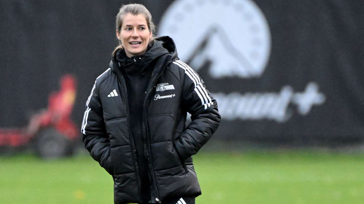FILE - Union Berlin's co-coach Marie-Louise Eta leads a soccer training session on Monday, Nov. 20, 2023.