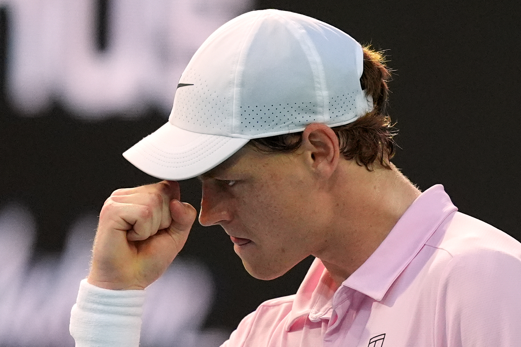 Jannik Sinner reclaims the No. 1 ranking from Carlos Alcaraz and sets sights on the French Open