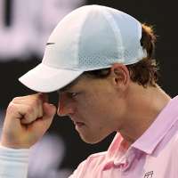 Jannik Sinner reclaims the No. 1 ranking from Carlos Alcaraz and sets sights on the French Open