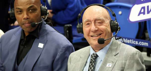 Famed ESPN college basketball voice Dick Vitale facing another battle with cancer