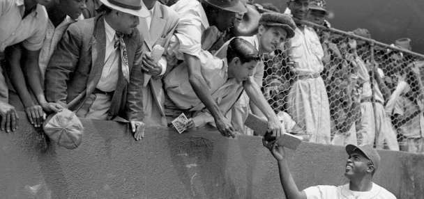 MLB celebrates Jackie Robinson Day as every player wears No. 42 on anniversary of his historic debut