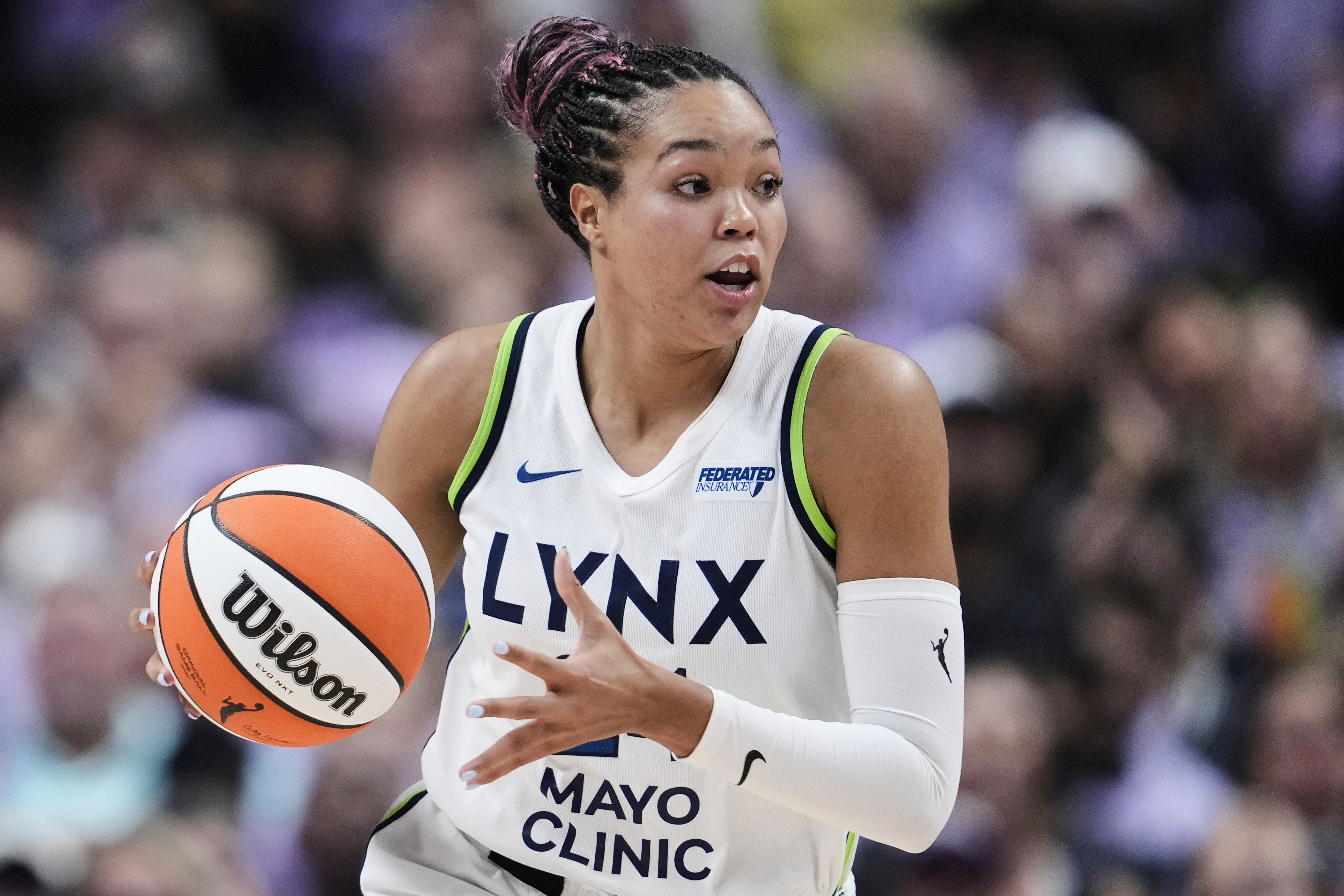 Lynx re-sign 5-time All-Star forward Napheesa Collier
