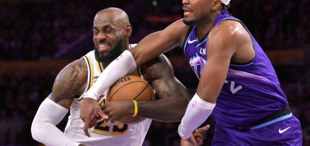 The Lakers still have hope for the playoffs, even without Luka Doncic and Austin Reaves for now