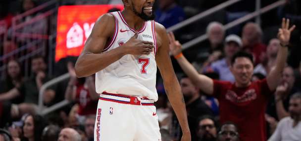 Kevin Durant returns to the playoffs, leading the Rockets into a 1st-round clash with the Lakers