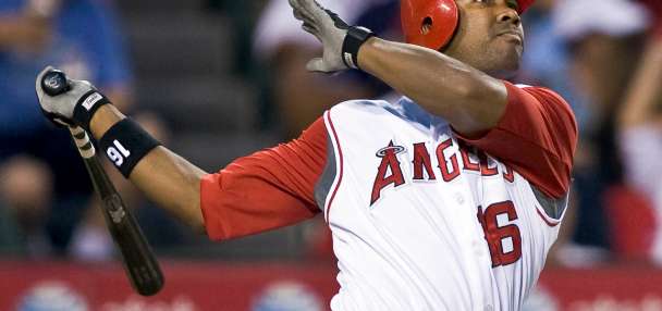 Garret Anderson, the talented outfielder and Angels career hits leader, dies at 53