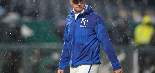 Royals manager Matt Quatraro ejected after top of first inning in game against the Yankees