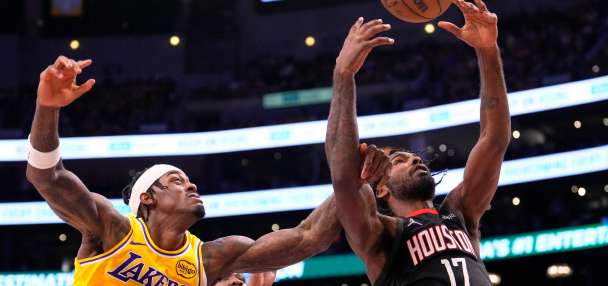 Kevin Durant misses playoff opener with knee injury, and the Rockets can't make up for his absence