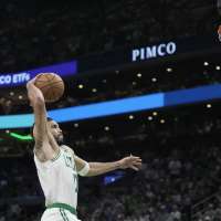 Jayson Tatum has strong return to playoffs for Celtics, who rout 76ers 123-91 in Game 1