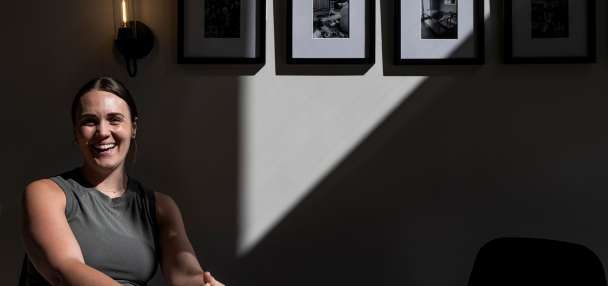 Top Business story anchor