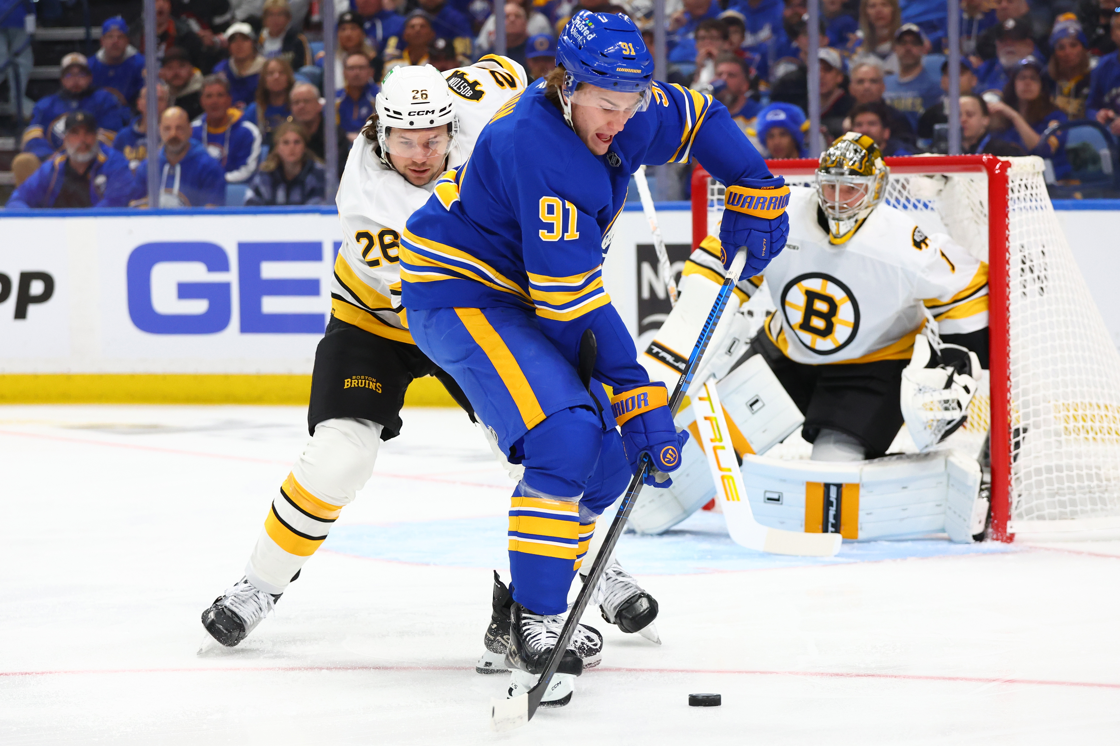 Sabres score 4 3rd-period goals to beat the Bruins 4-3 in playoff opener
