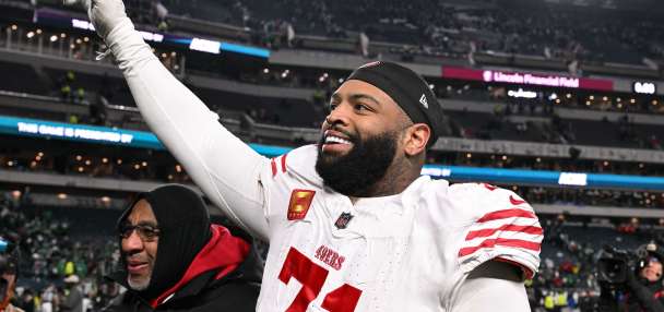 49ers agree to a 2-year, $50 million contract with star left tackle Trent Williams