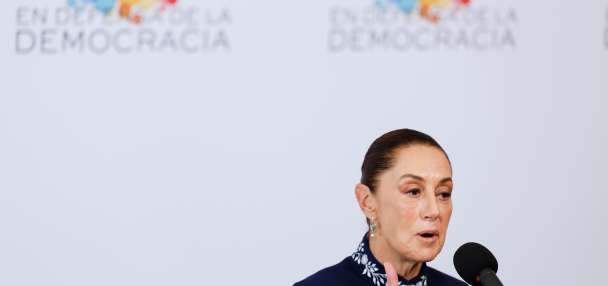 Top World story anchor