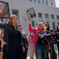 'Big Tech or families?' Parents heading to Washington to reignite fight for online safety laws