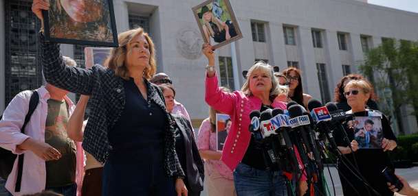 'Big Tech or families?' Parents heading to Washington to reignite fight for online safety laws