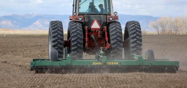 Utah farmers feel economic strain as Iran war drives up fertilizer costs