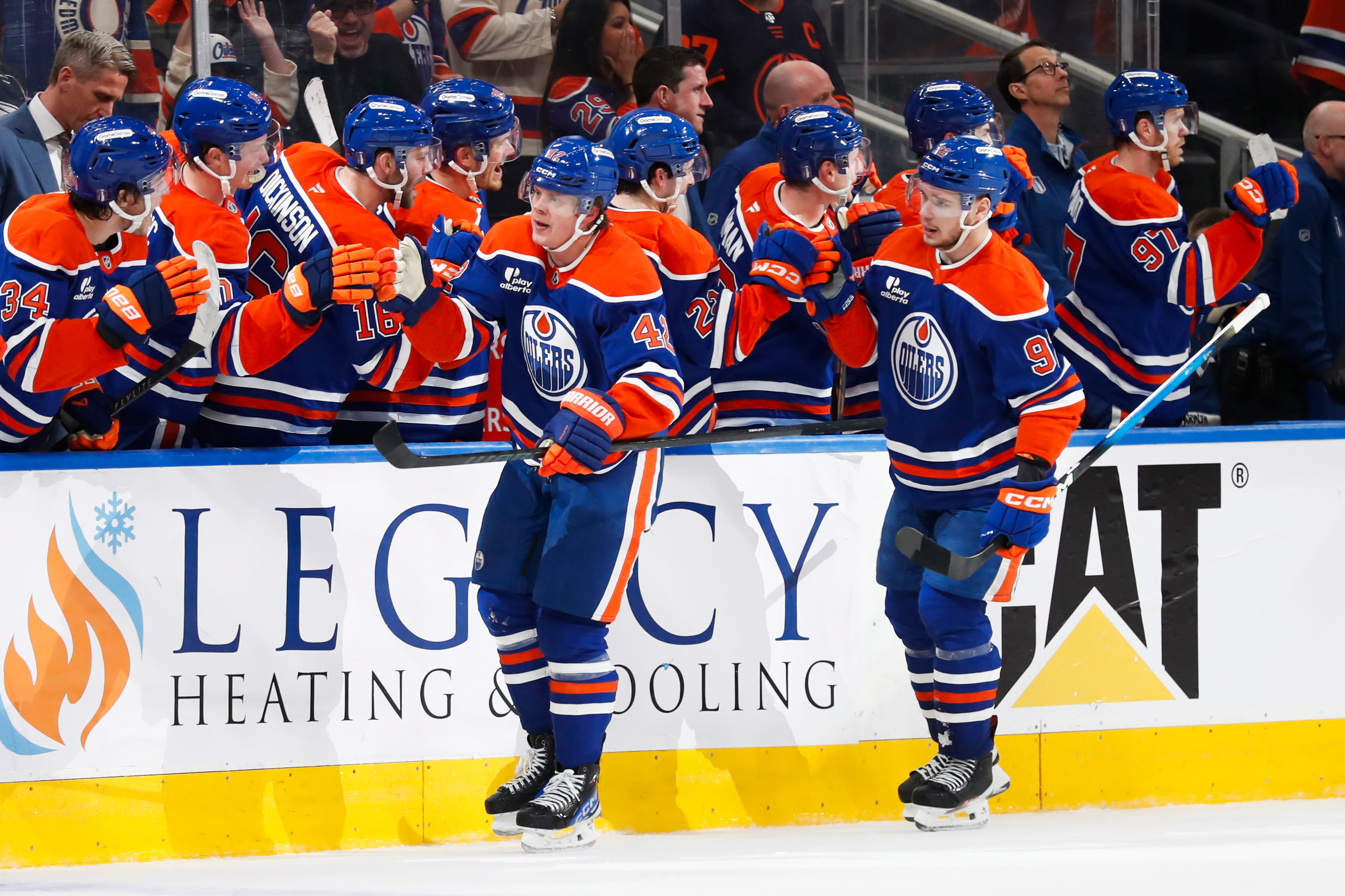 Kapanen's 2nd goal of game with 1:54 remaining lifts Oilers over Ducks 4-3 in playoff opener