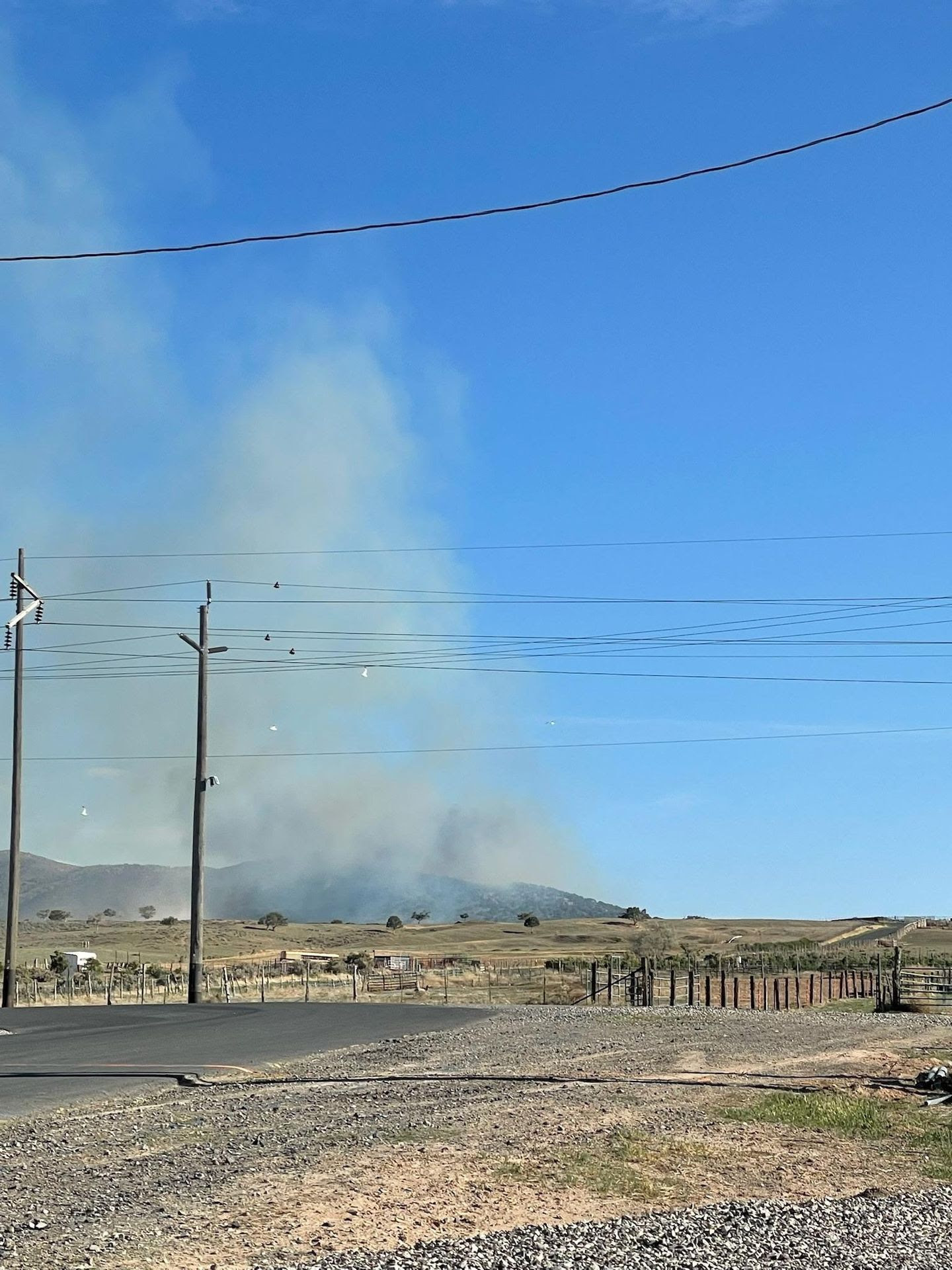 Crews responding to brush fire near Goshen in Utah County