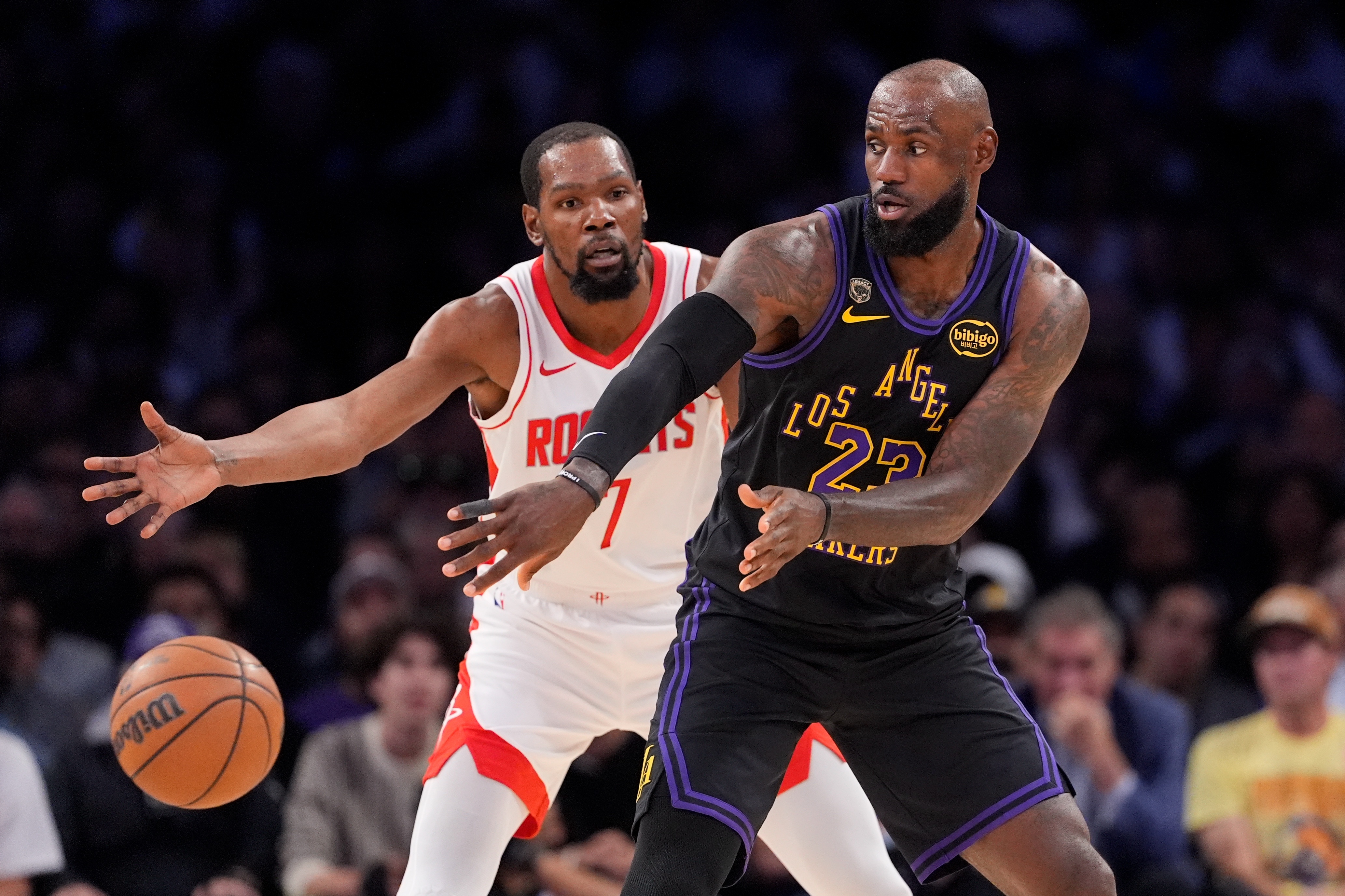 LeBron scores 28, leads short-handed Lakers past Durant's Rockets again 101-94 for 2-0 series lead