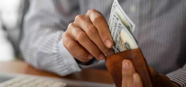 Utah school event teaches kids about saving and budgeting