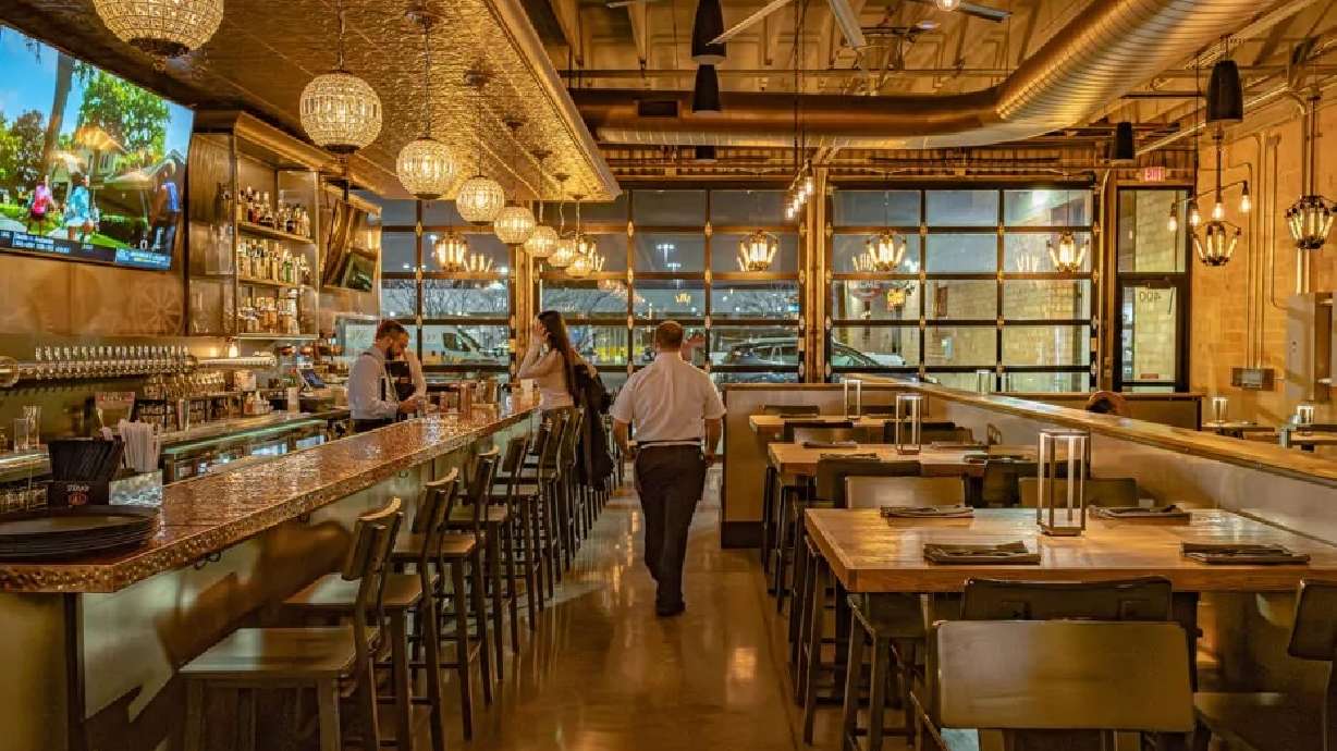 Engine Room becoming a downtown favorite: From lunches starting at $10 to late-night vibes