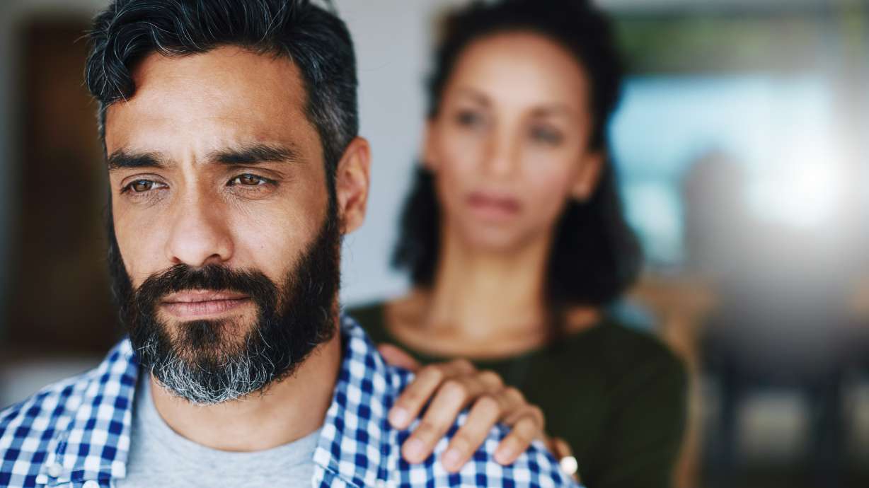 How did a carpenter contract hepatitis C at work?
