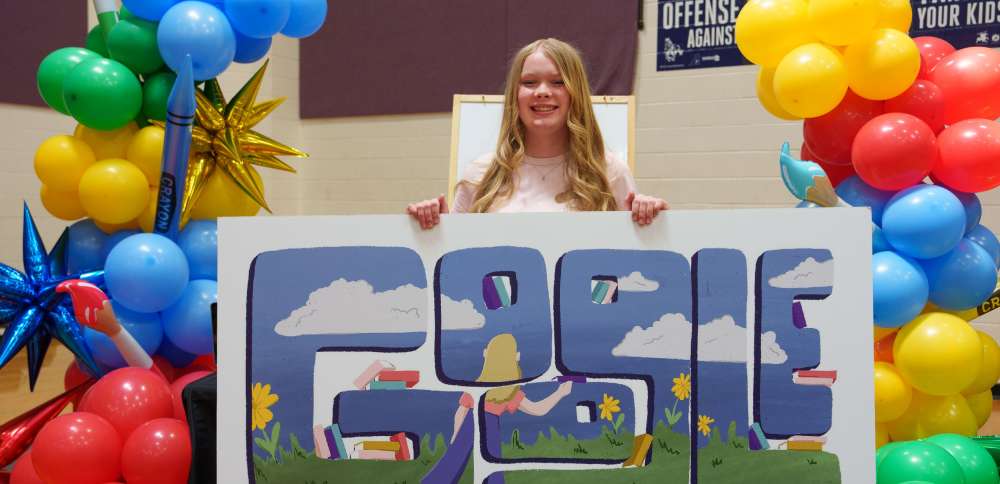 Blanding teen chosen as top-5 finalist in Google art contest