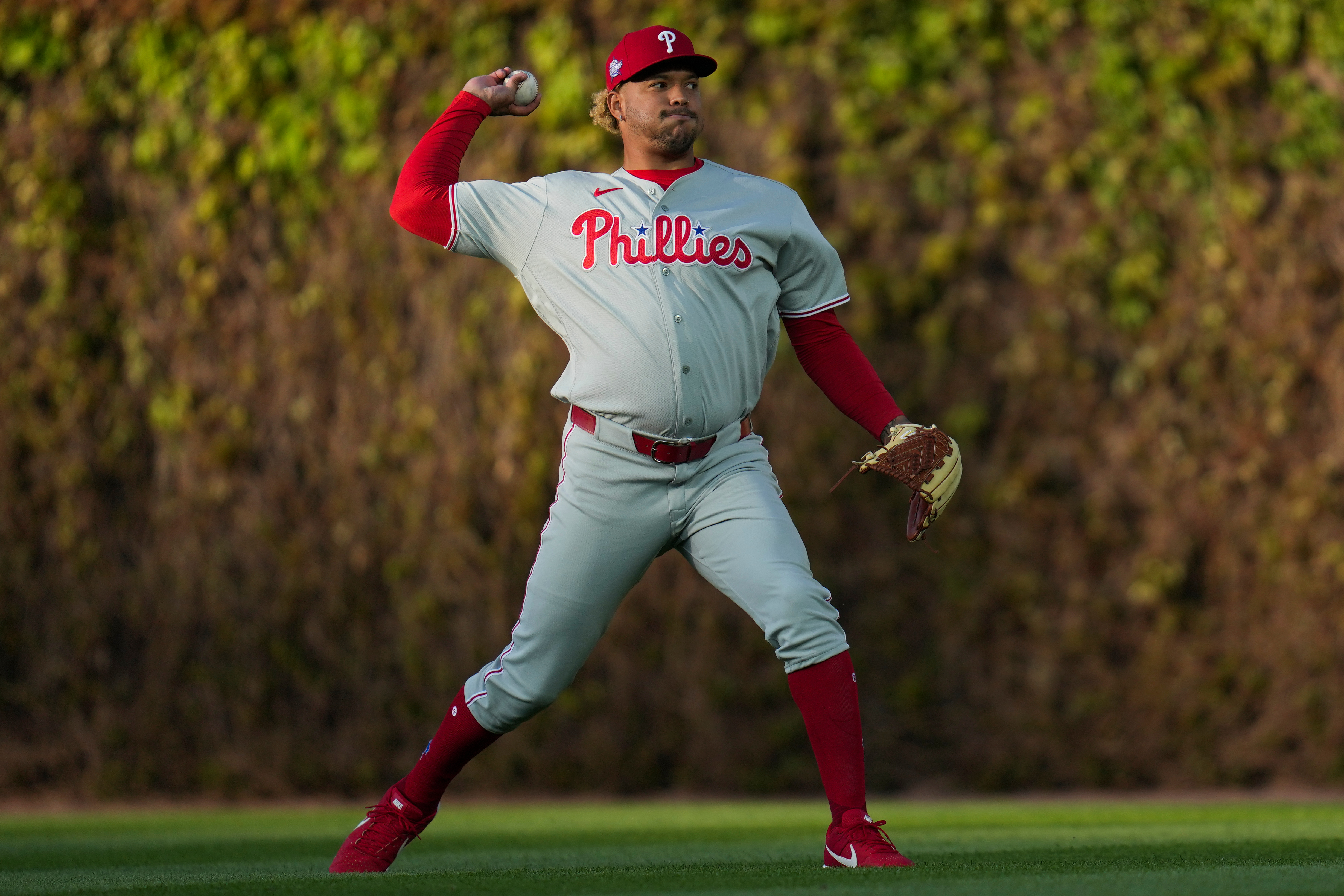 Slumping Phillies release high-priced righty Taijuan Walker, recall Nolan Hoffman