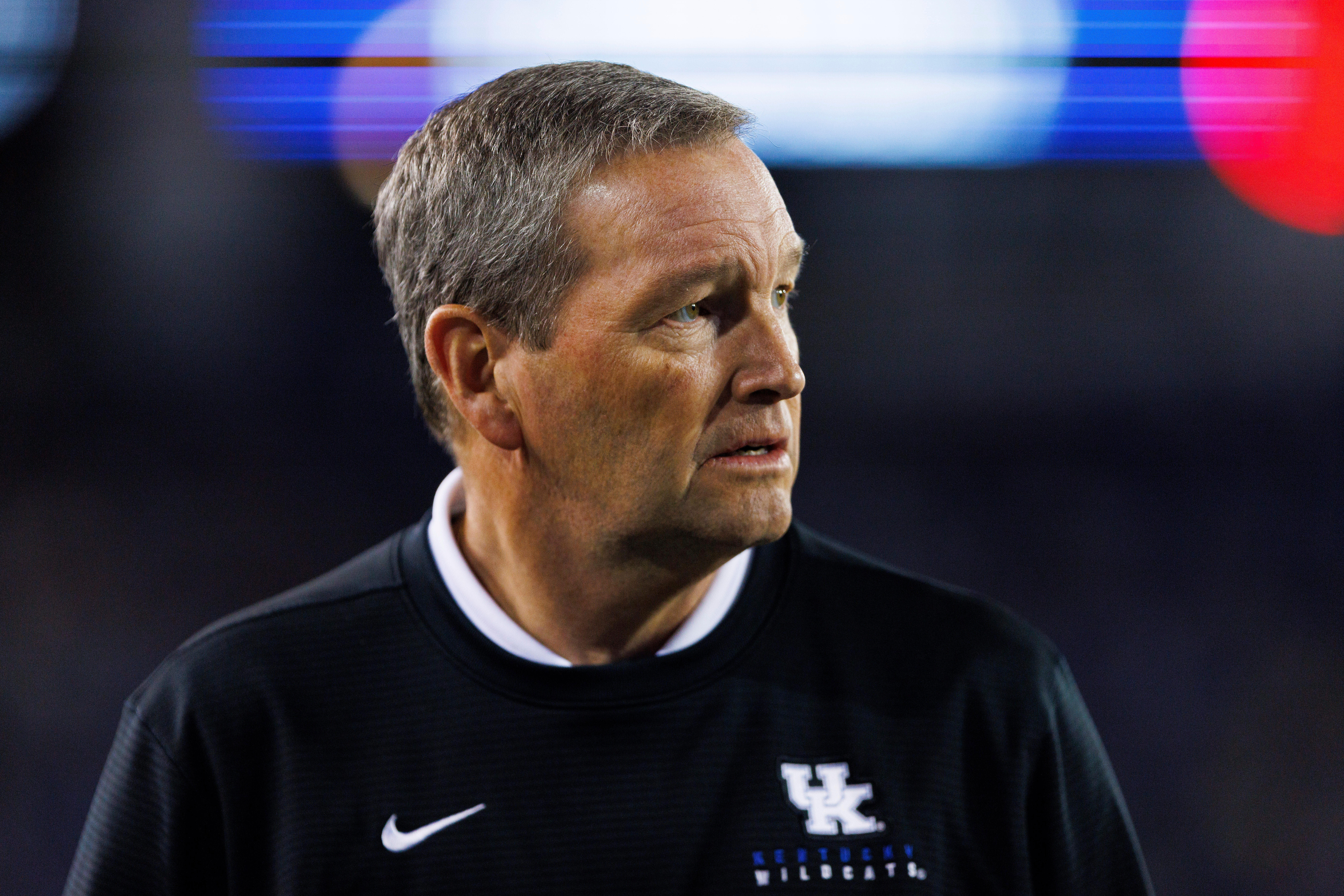 Retiring Kentucky AD Mitch Barnhart won't take new high-paying role at school