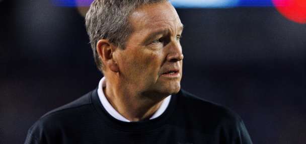 Retiring Kentucky AD Mitch Barnhart won't take new high-paying role at school
