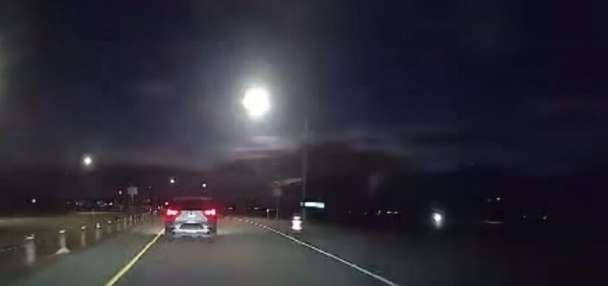 Bright fireball may have dropped debris over Utah