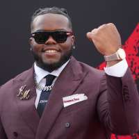 Plenty of high-end talent available for NFL teams on Day 2 of draft after some early surprises