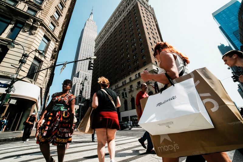 US consumer sentiment drops to record low in April