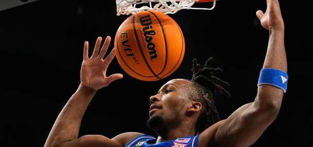 Star freshmen Darryn Peterson at Kansas, Cameron Boozer at Duke declare for NBA draft