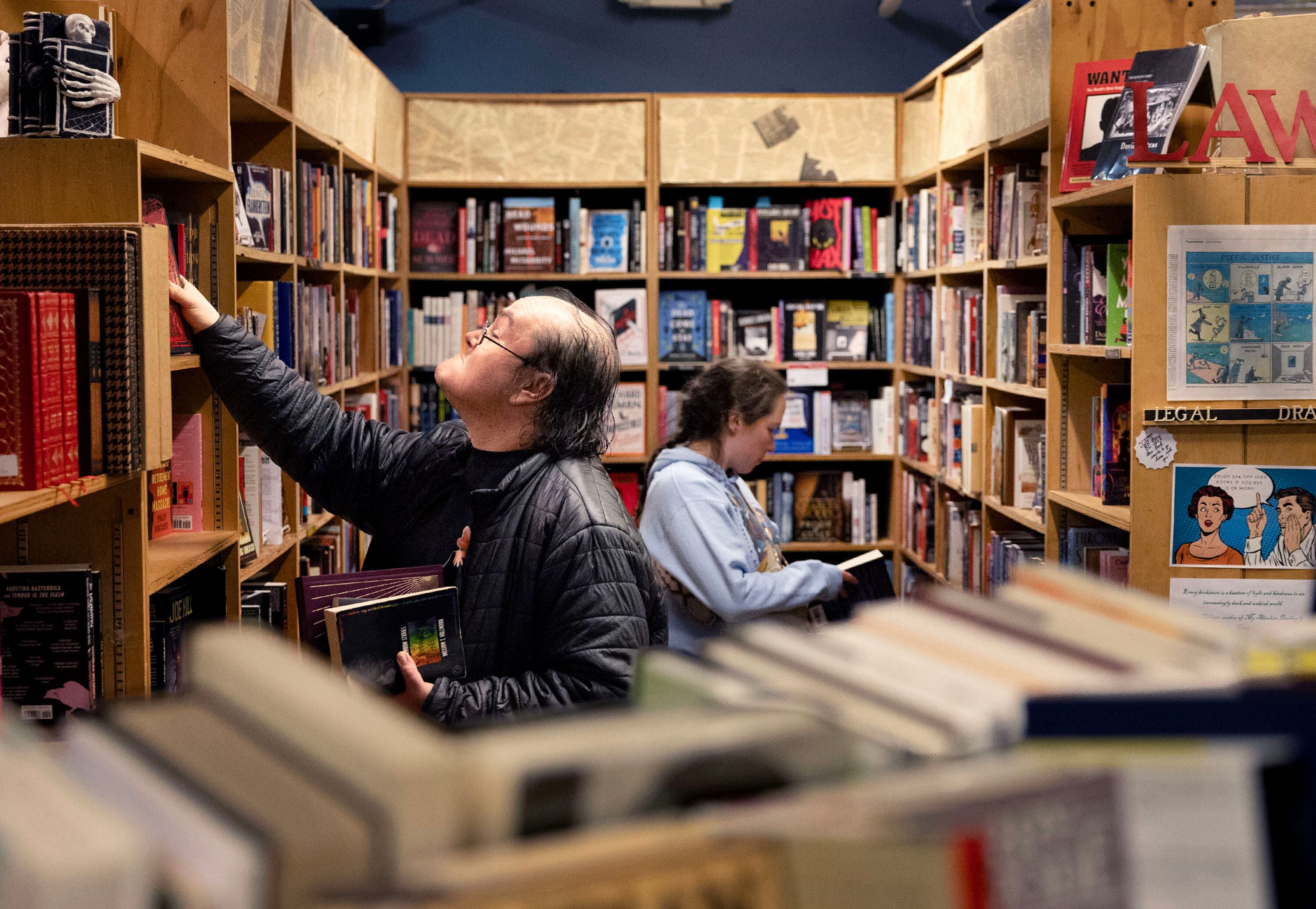 Embracing the indies: Independent Bookstore Day shows bookstores are making a comeback