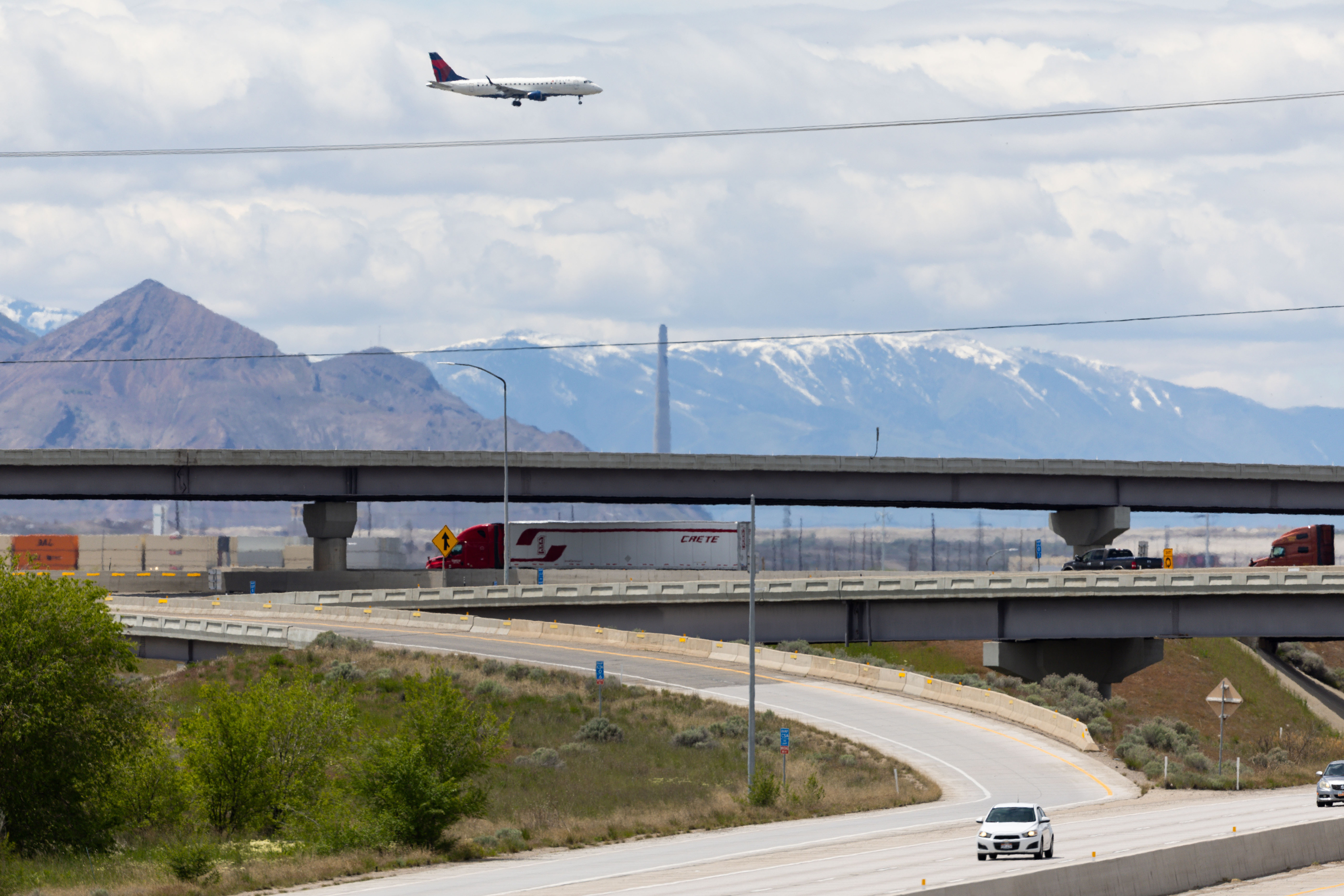 2 key I-80, I-215 ramps near Salt Lake airport to close for up to 45 days