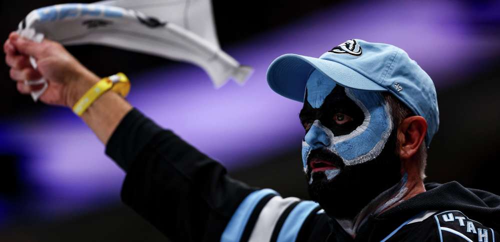 Opportunistic Mammoth feed off Delta Center energy, cruise past Vegas to take 2-1 series lead