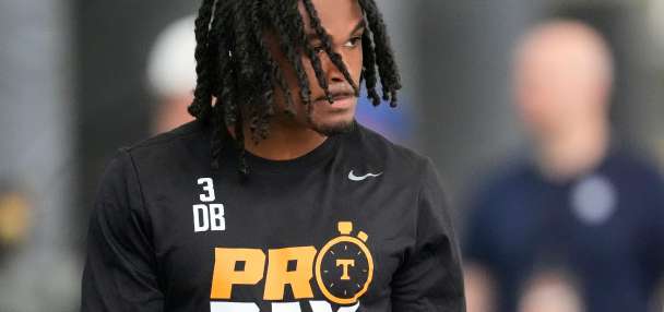 Raiders start last day of NFL draft by taking Tennessee cornerback Jermod McCoy in rainy Pittsburgh