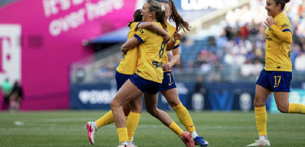 Utah Royals win 3rd straight with 3-0 shutout in Seattle