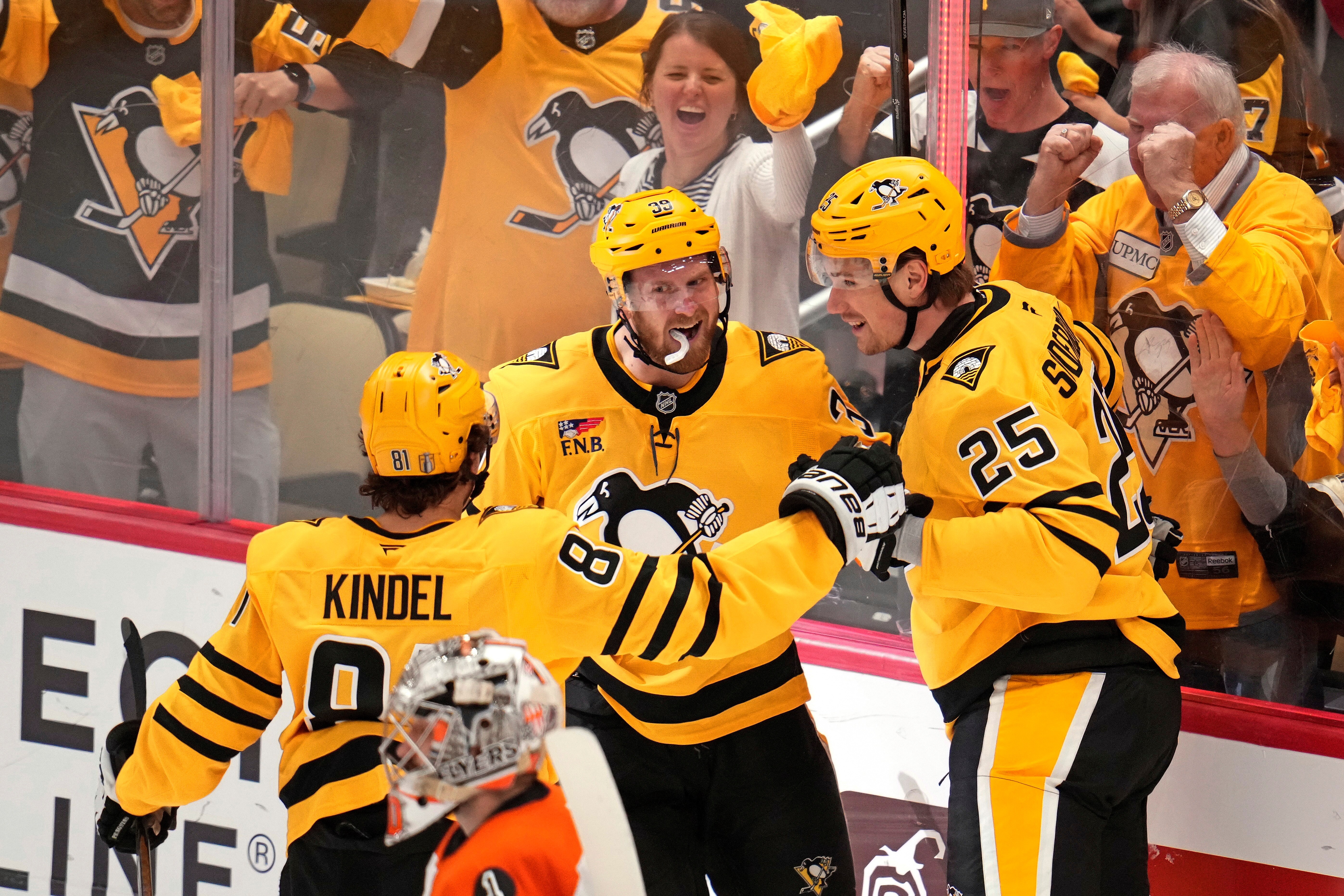 Penguins fend off elimination again with a 3-2 Game 5 win over Flyers to send series back to Philly