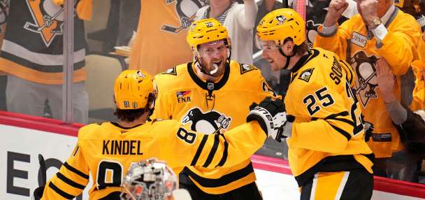 Penguins fend off elimination again with a 3-2 Game 5 win over Flyers to send series back to Philly