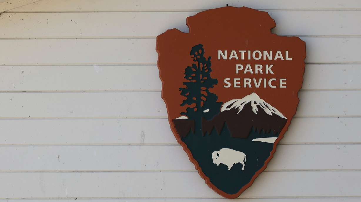 Three months after nominating Scott Socha to be the next National Park Service director, the White House pulled him from consideration on Monday.