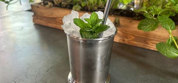 Stir well, slap lightly. Tips for making a mint julep worthy of the Kentucky Derby