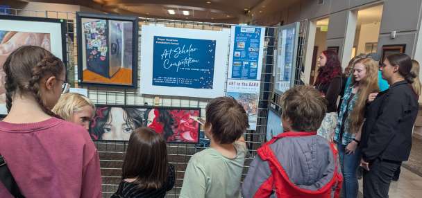 Through camera, canvas and craft, students win cash and recognition in Draper showcase