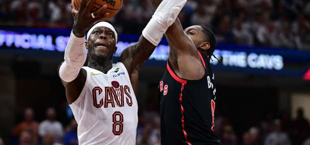 Schroder's halftime speech, 11 points in 4th quarter spark Cavaliers to victory over Raptors