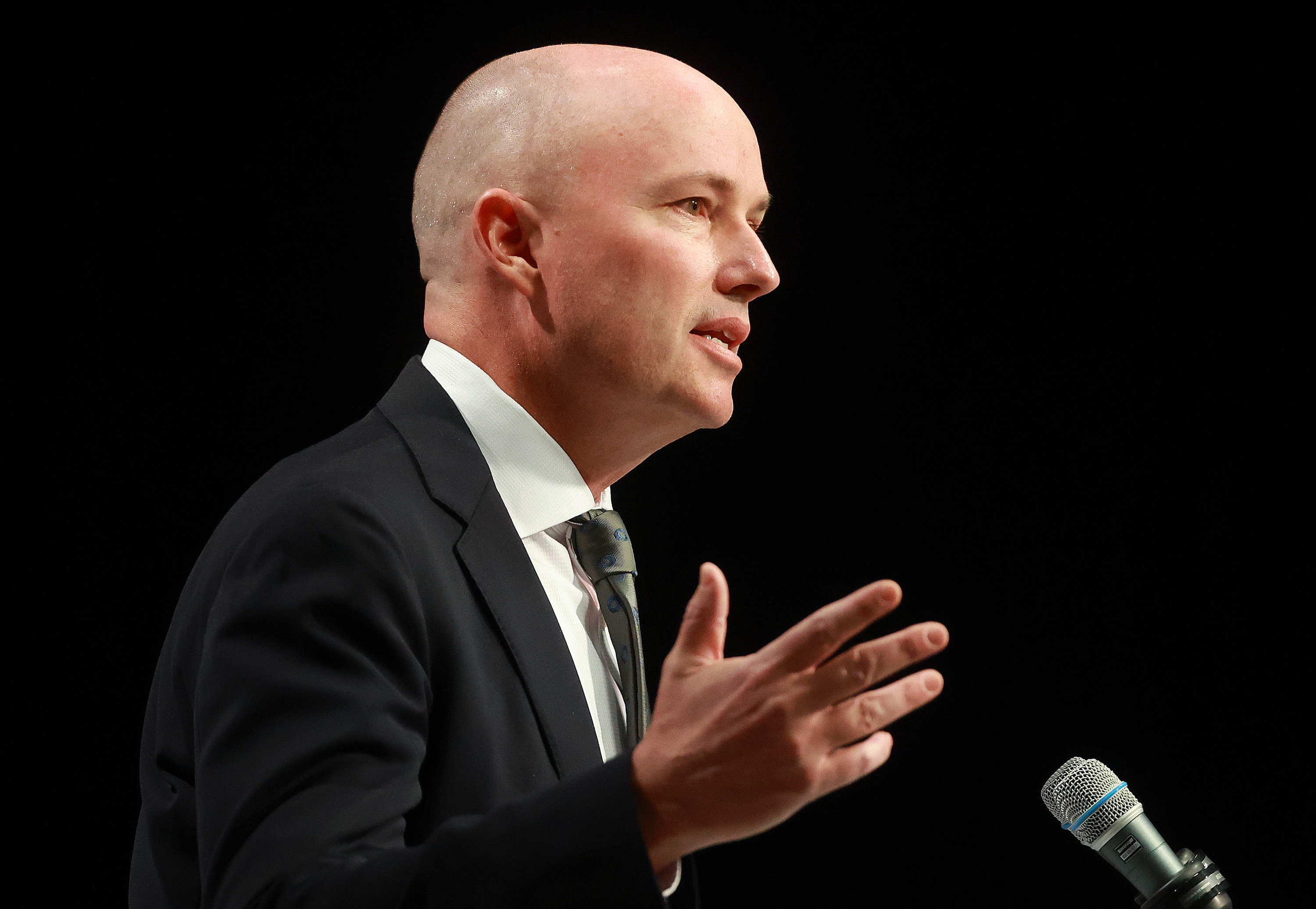 Timeline for Justice Hagen investigation unclear, Cox says