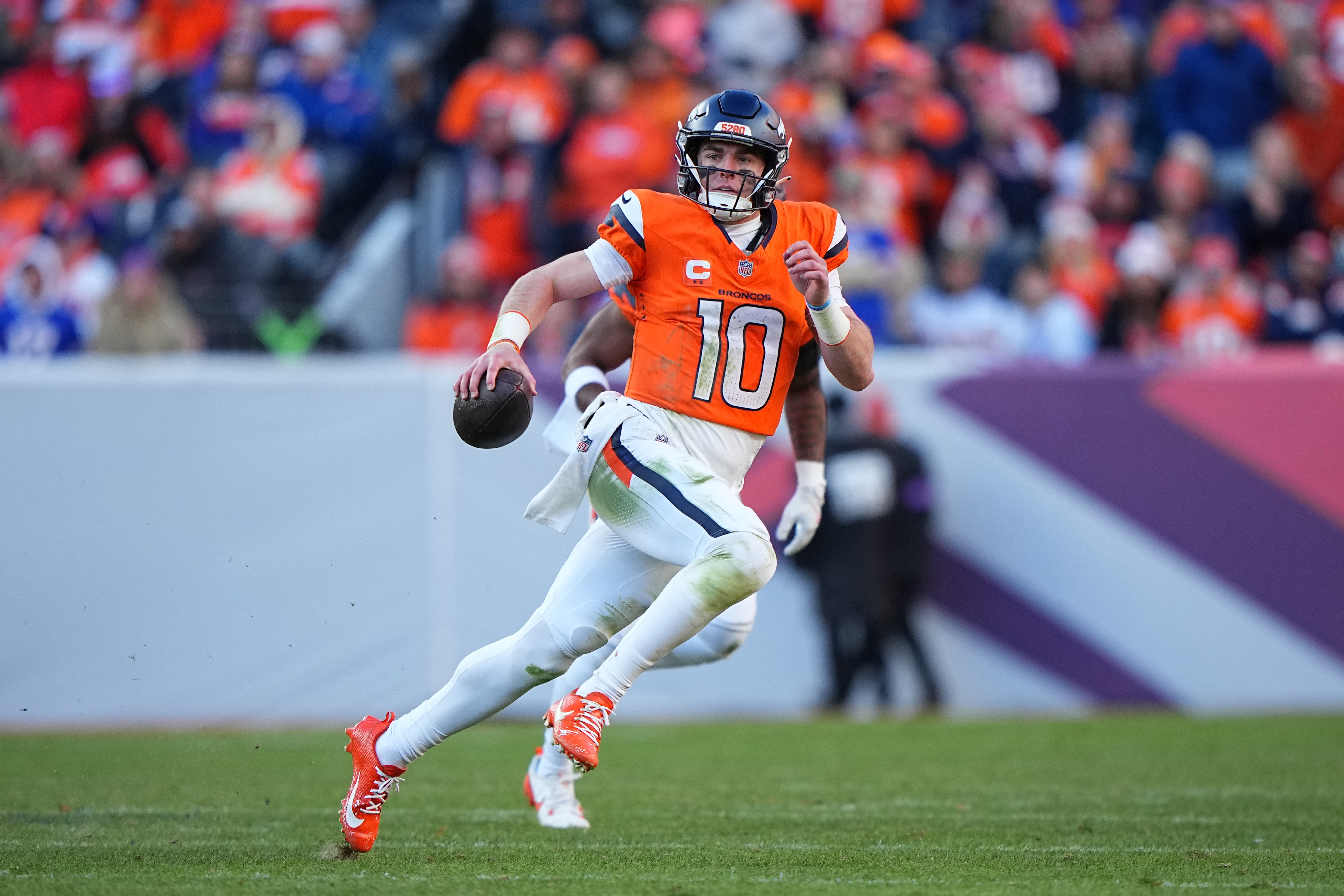 Broncos QB Bo Nix expected to be ready for training camp after right ankle cleanup, AP source says