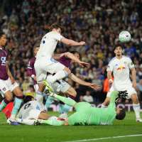 Leeds takes big step toward Premier League survival with comfy win over Burnley